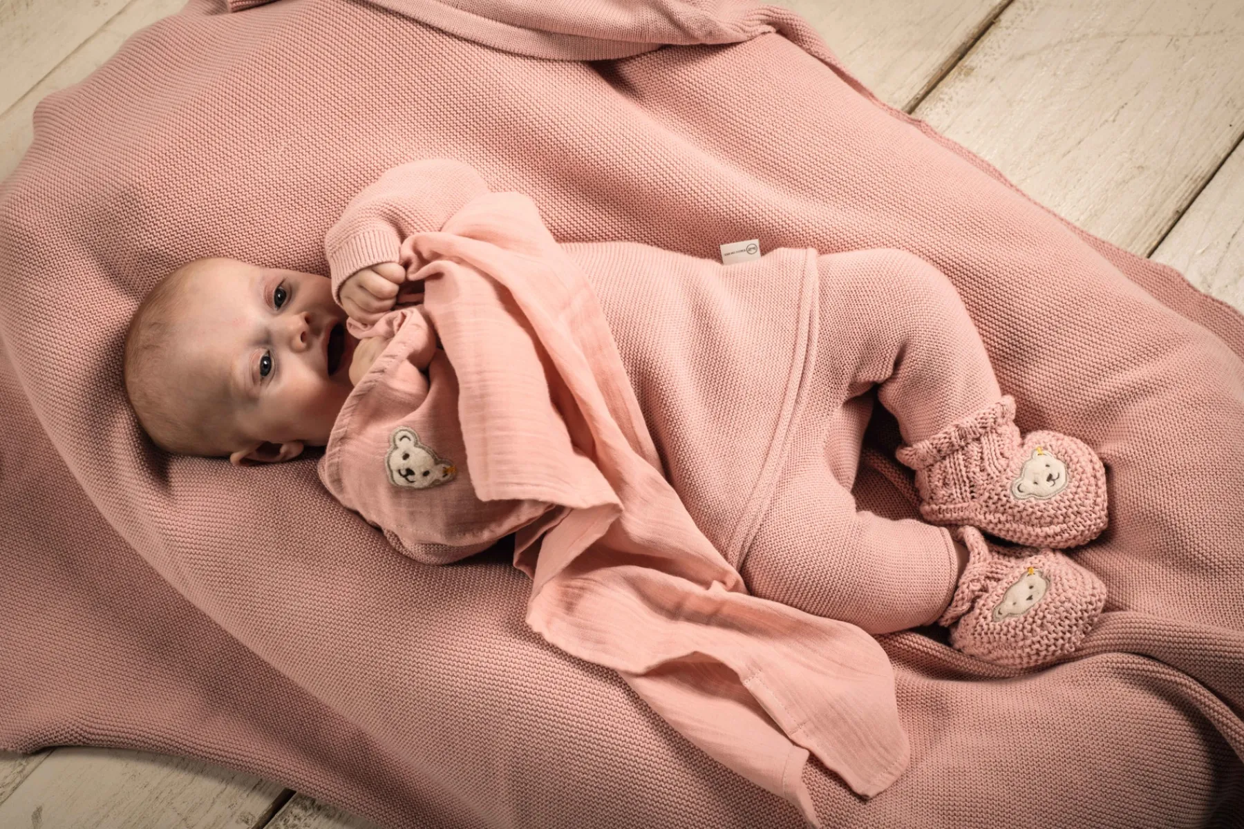 Steiff Naissance|Vêtements De Bébé Certifiés Gots*Ensemble pantalon + cache coeur GOTS, pâle